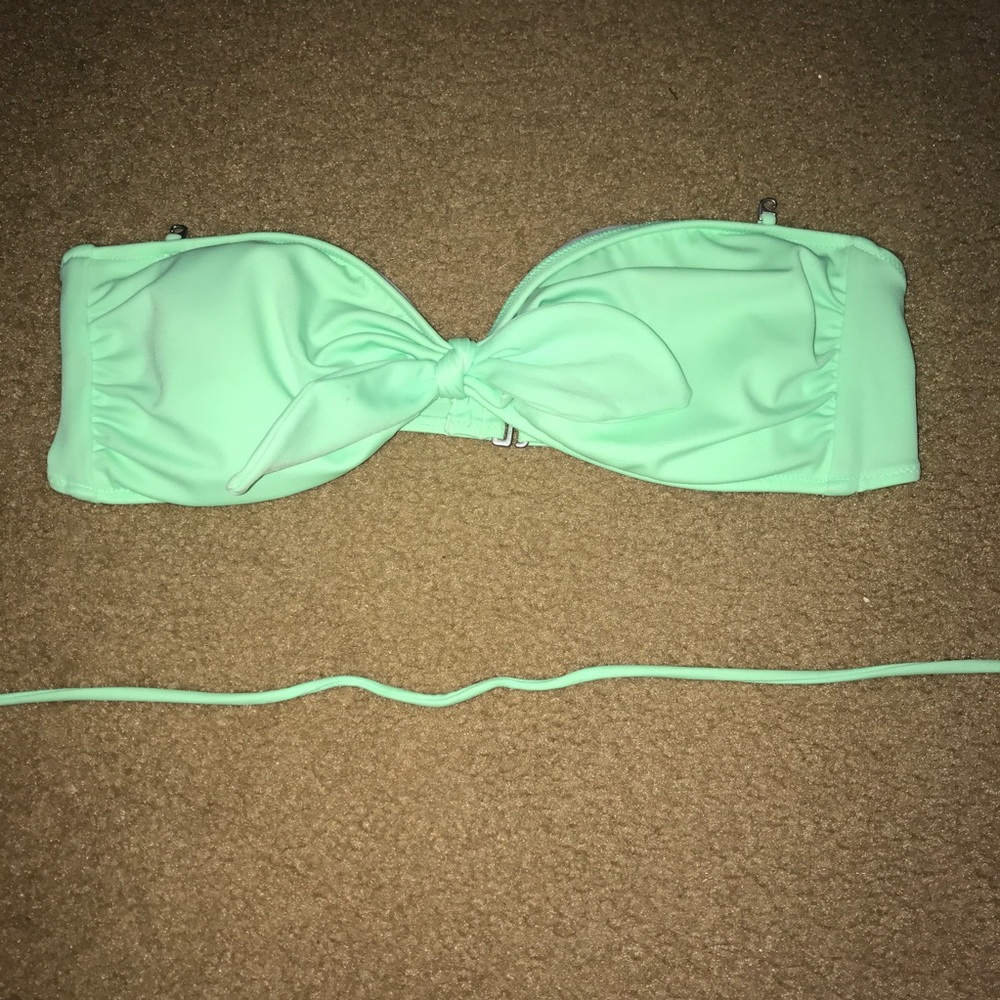 VS convertible bikini top